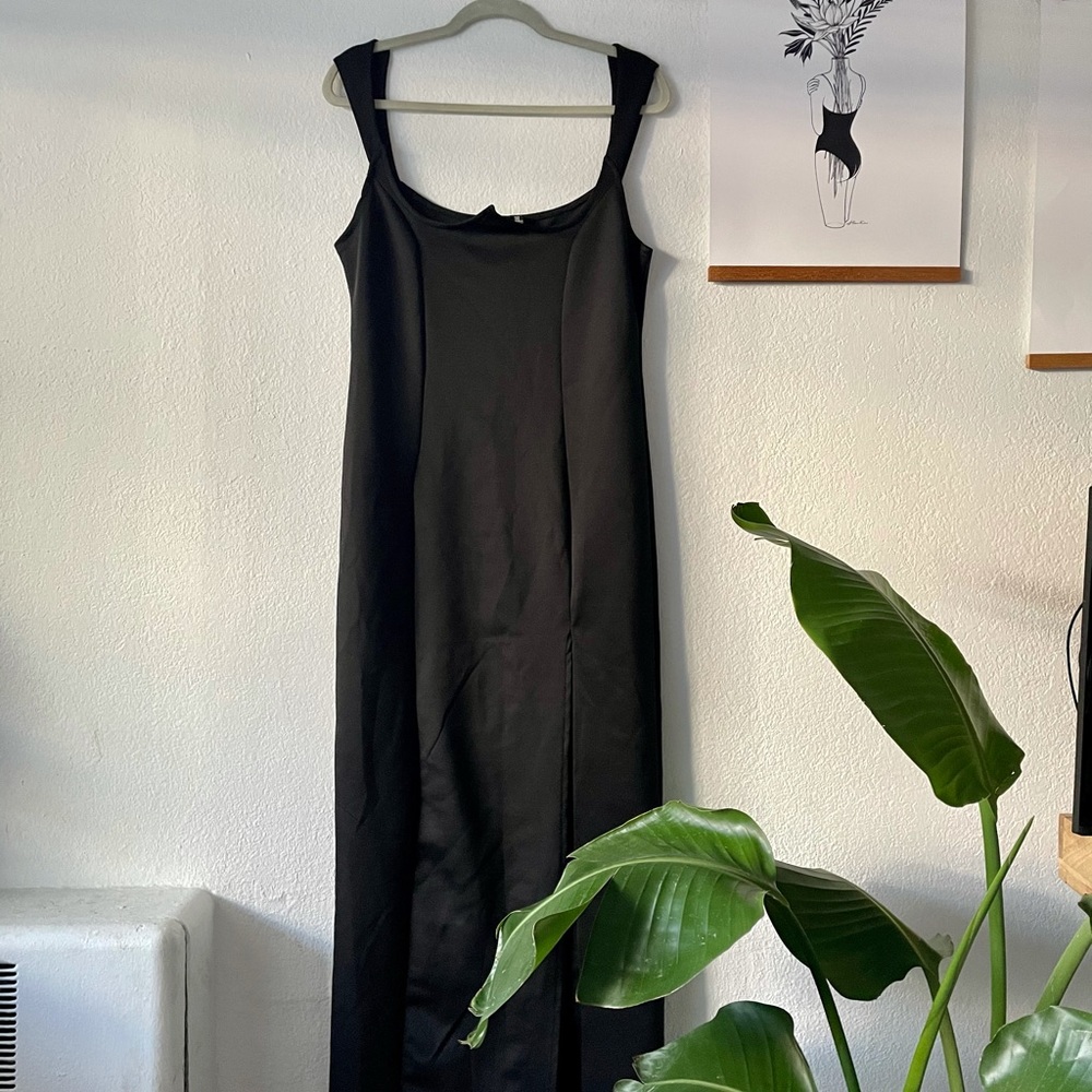 *NWT* PrettyLittleThing cocktail dress